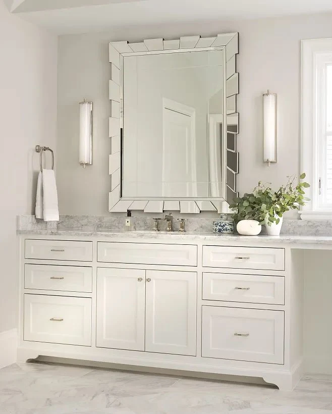 Painted Double Shaker Doors Floor Mounted Bathroom Vanities